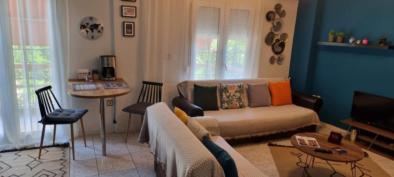 Ele - Charmy And Comfy Lägenhet Thessaloníki Exteriör bild
